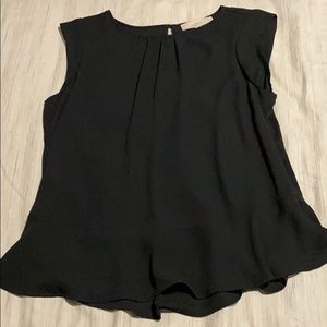 Cap sleeve silk shell with ruffle hem